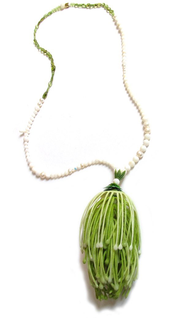 Melinda Young, Drop Pom Neckpiece